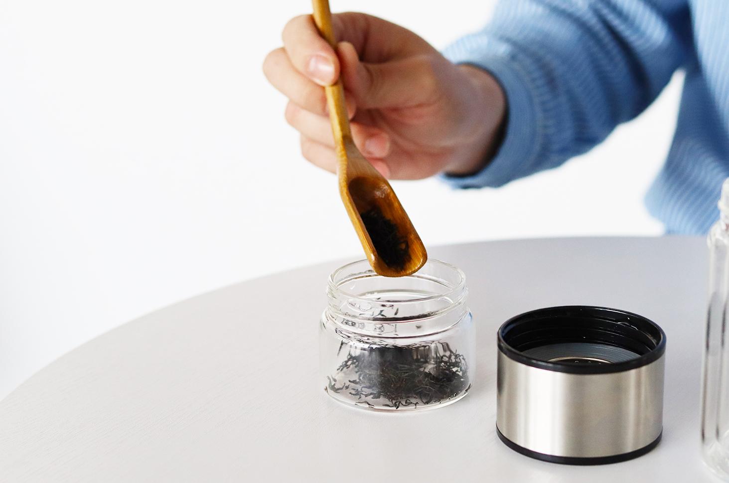 送教师节礼物应该送什么,教师节送老师锦旗该怎么送