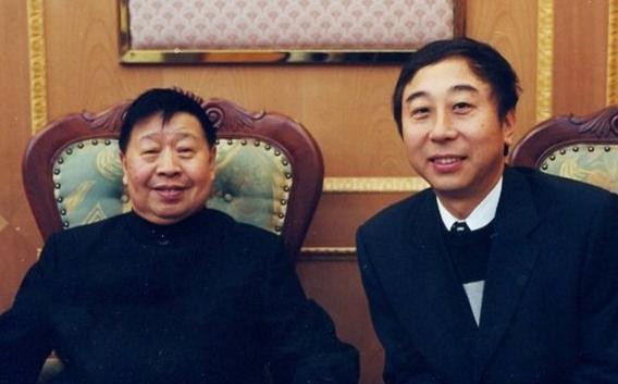 牛群为什么退出央视舞台,2000年为什么牛群不搭档