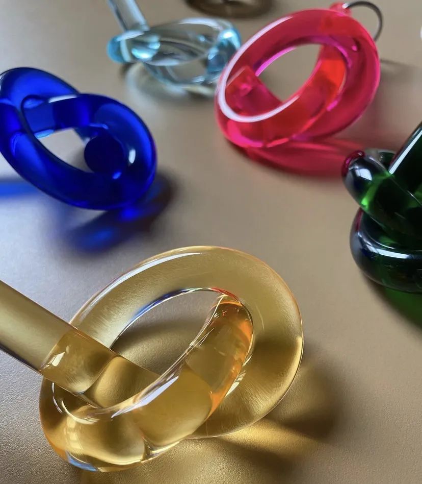 这个夏天你值得拥有的首饰系列,最流行不过时的戒指