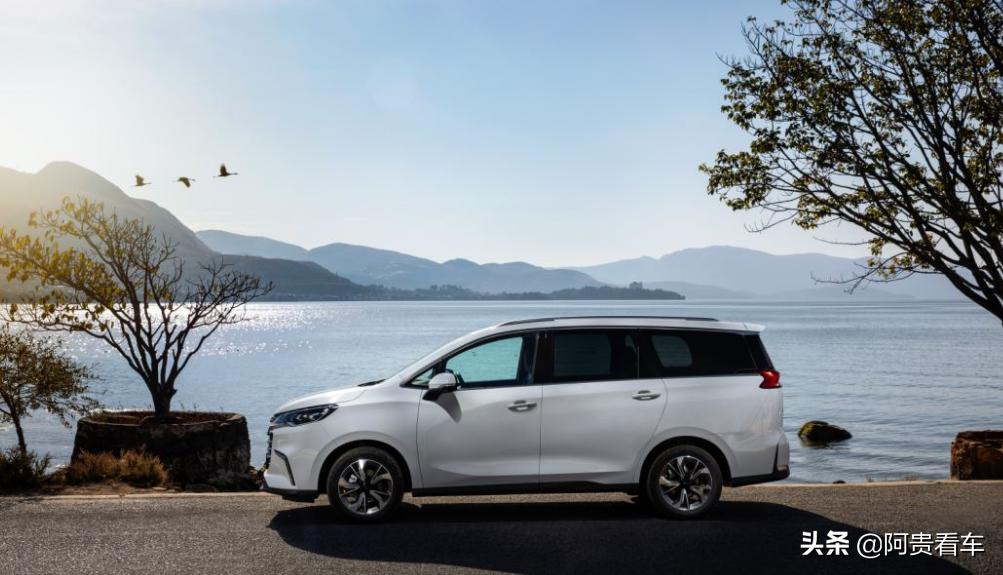 大通g50手动1.5t测试,试驾上汽大通g50手动八座