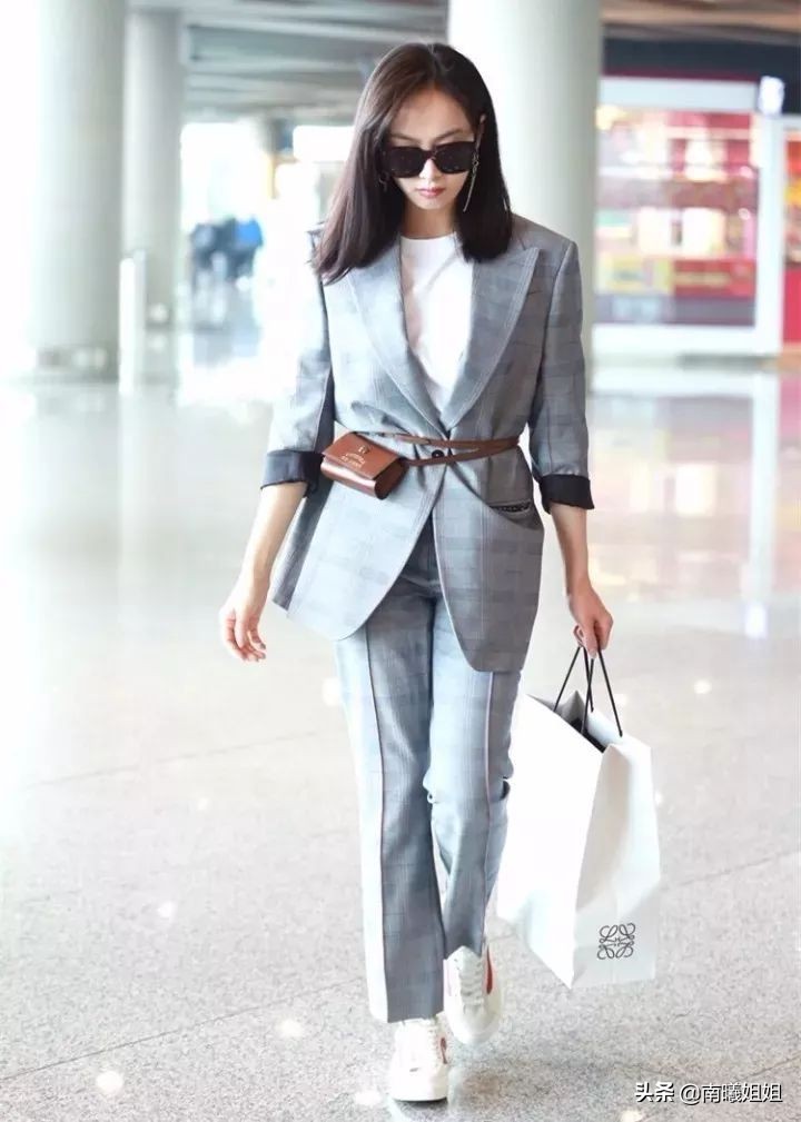 龚俊鞋回力,龚俊鞋子回力祥云款