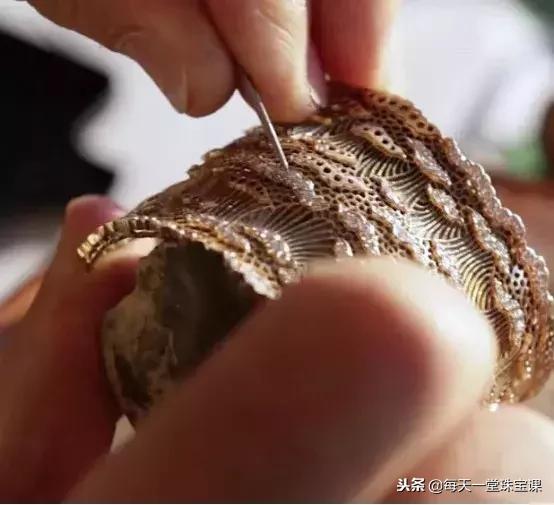 黄金买多少才能保值,黄金哪些首饰不能买