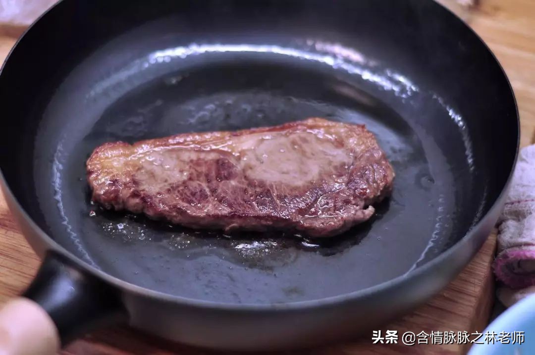 早餐三合一煎锅教程,多功能四孔煎锅早餐做法