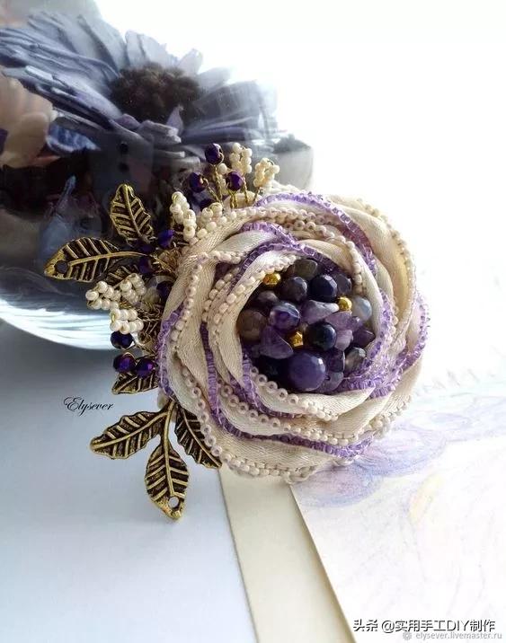 布艺玫瑰花的作品,花朵布艺作品