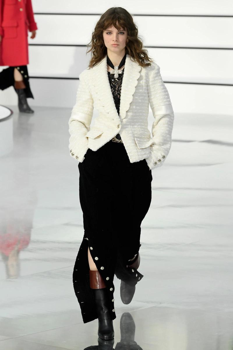 chanel早春秀,chanel2021成衣展