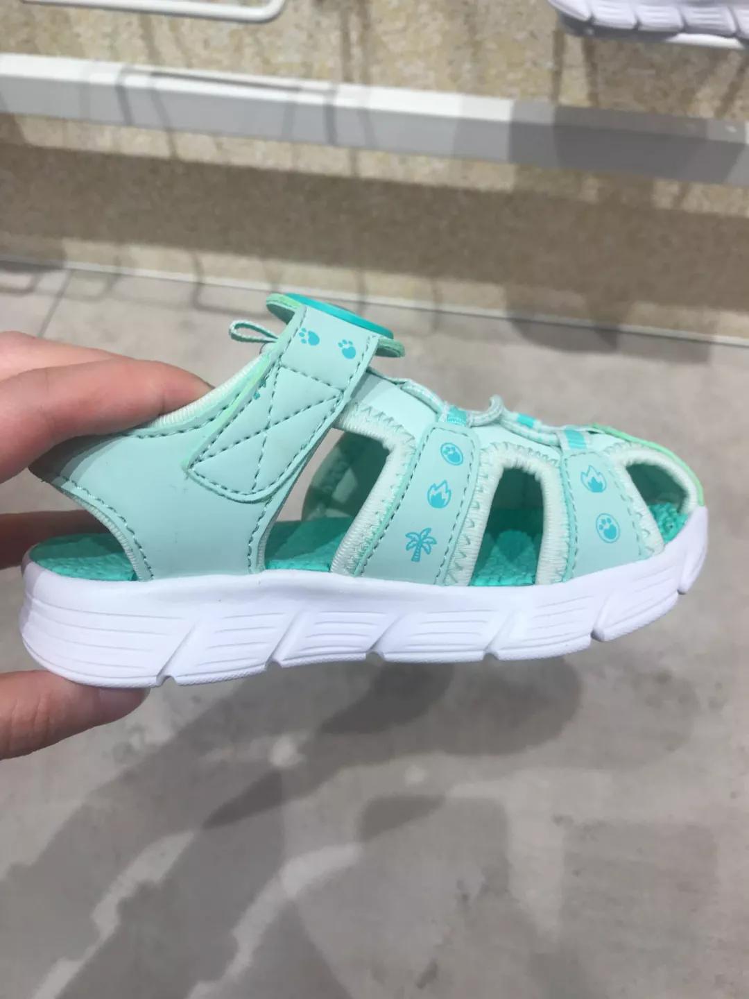 儿童凉鞋什么材质耐穿又好看,儿童凉鞋怎么推荐