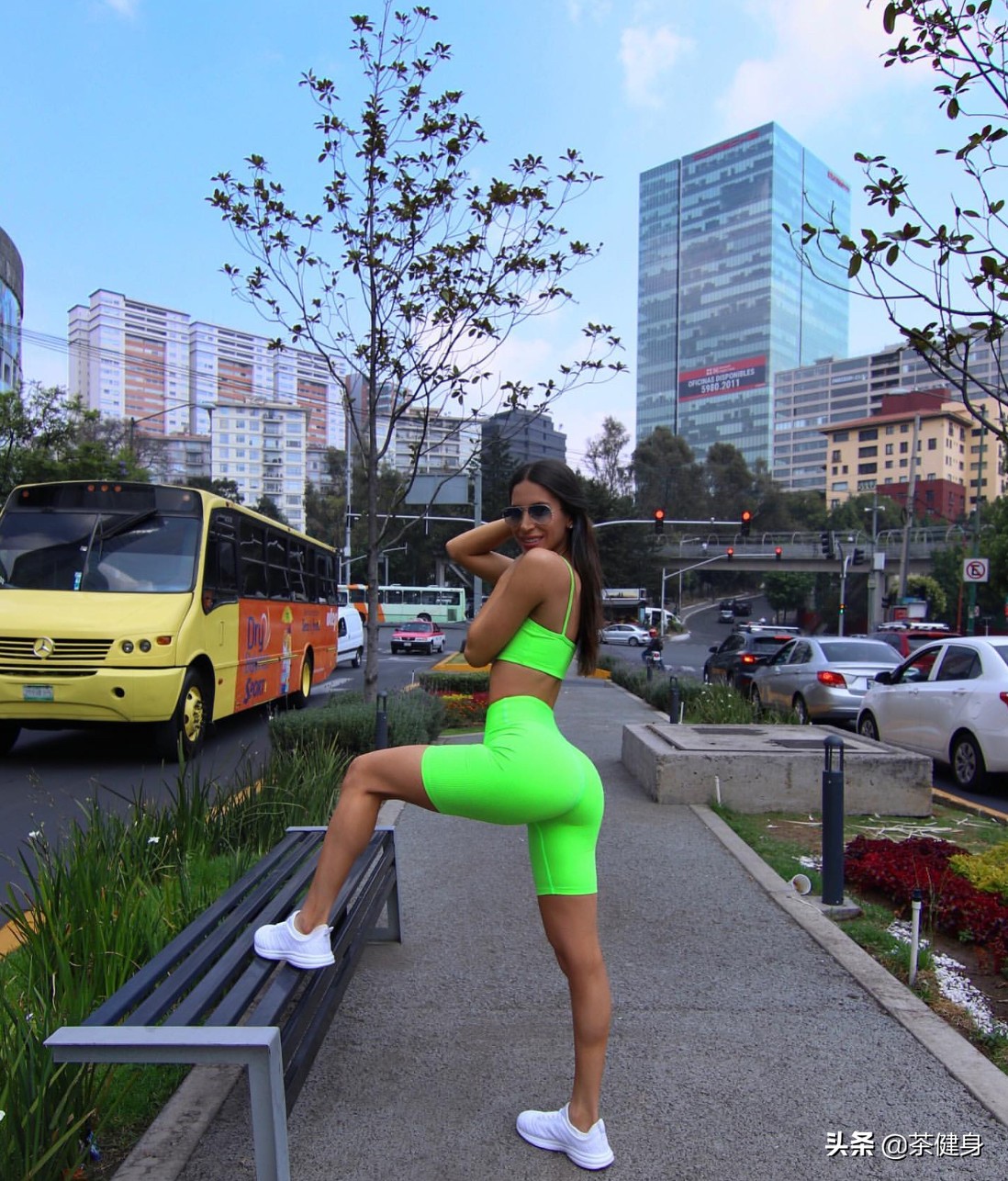 帕梅拉40分钟下肢臀腿训练动作,美国魔性瘦腿操