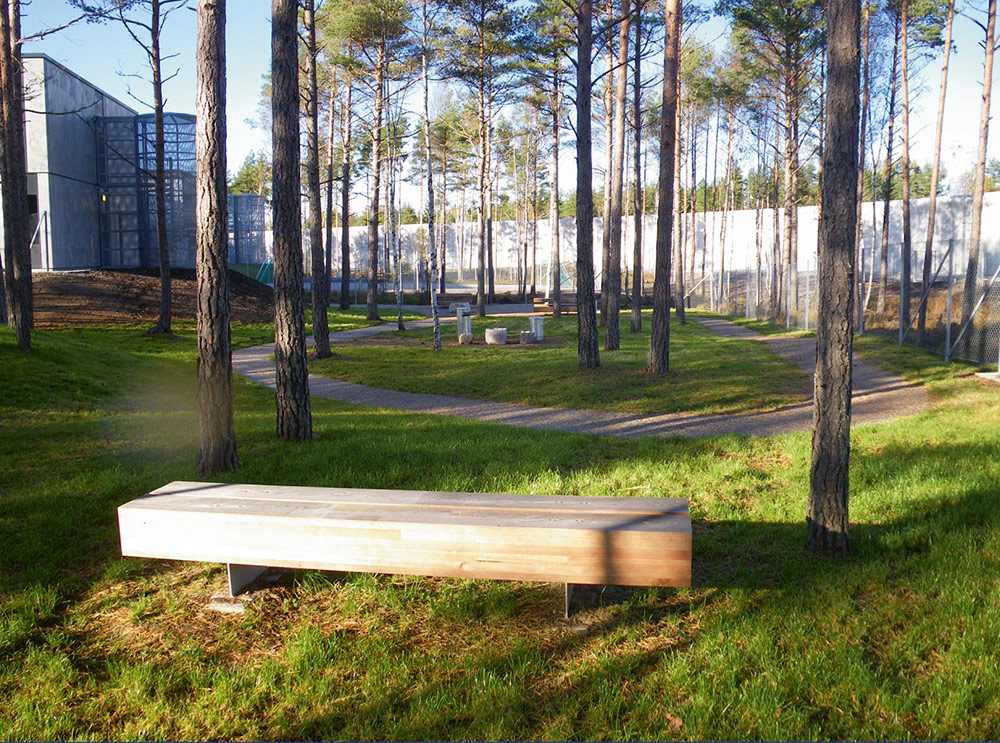 2011挪威枪击案,挪威枪杀77人事件幸存者