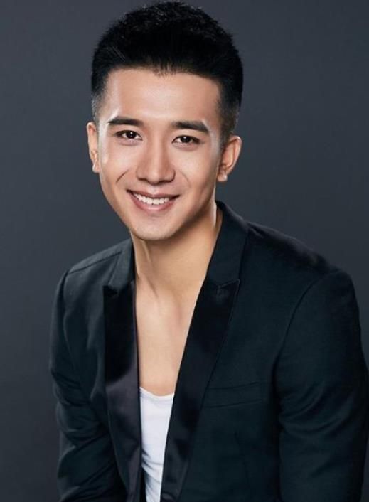 剑王朝李现的角色,剑王朝李现李一桐主演