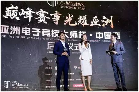 曝c罗沙特联赛亮相仪式,wcg全球总决赛war3