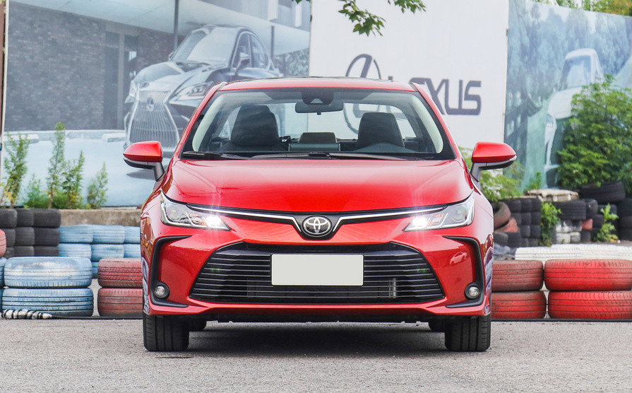 卡罗拉省心省油难怪销量持续领先,卡罗拉销量传奇