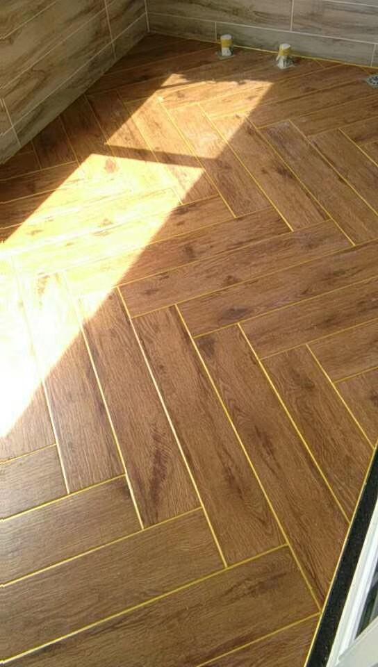 家庭用客厅美缝地砖适合多大尺寸,客厅美缝用美缝剂还是环氧彩砂