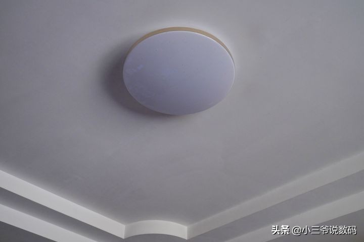雷士满天星吸顶灯安装过程,雷士满天星吸顶灯测评