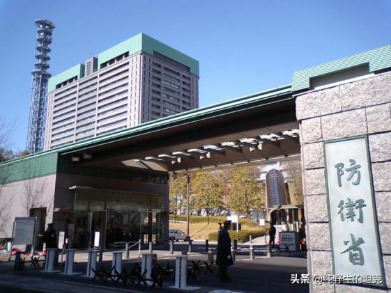 日本90式和10式坦克的区别,99a主战坦克vs日本10式坦克