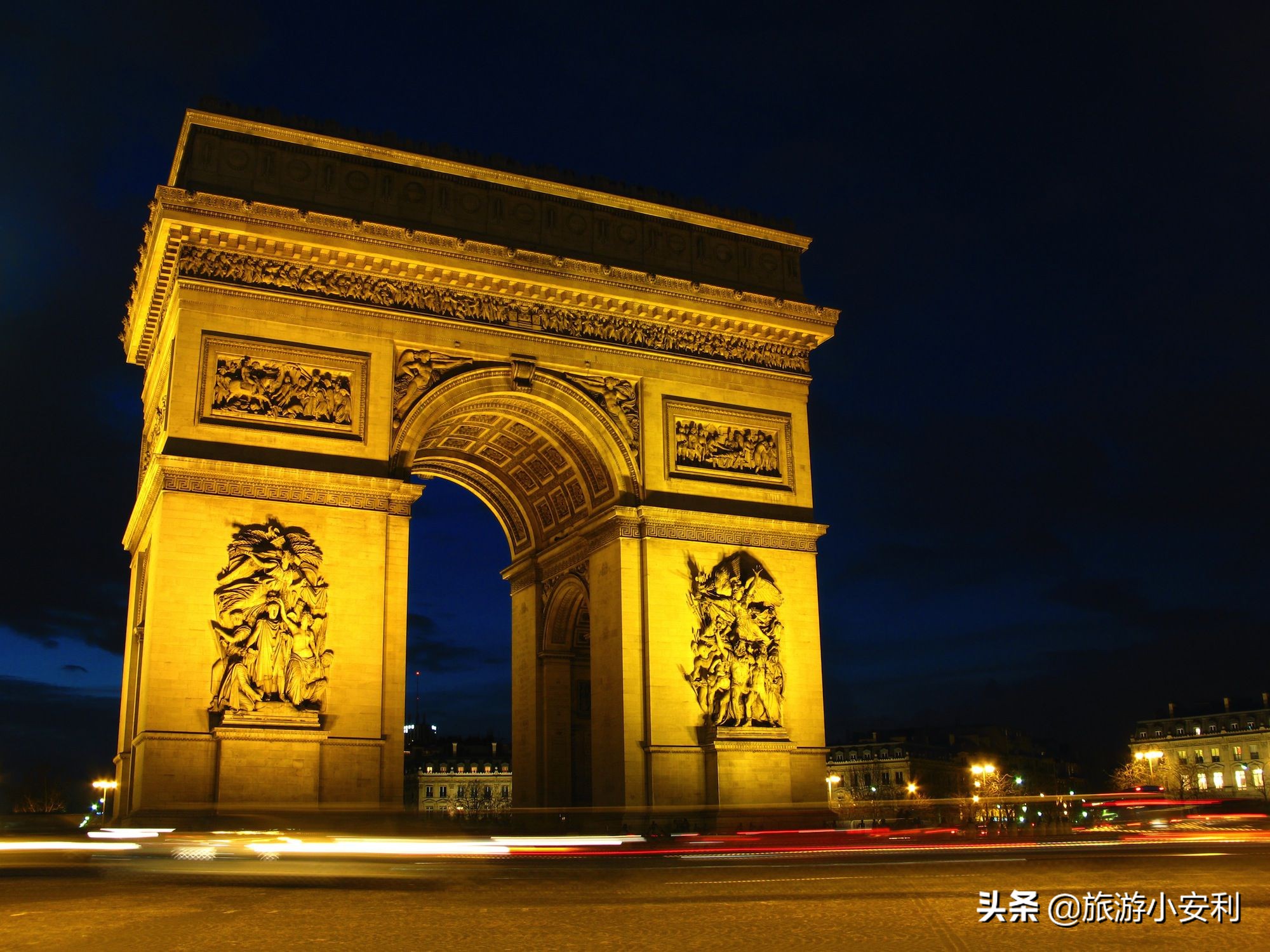 2个人去法国旅游费用,2人去法国旅游花多少钱