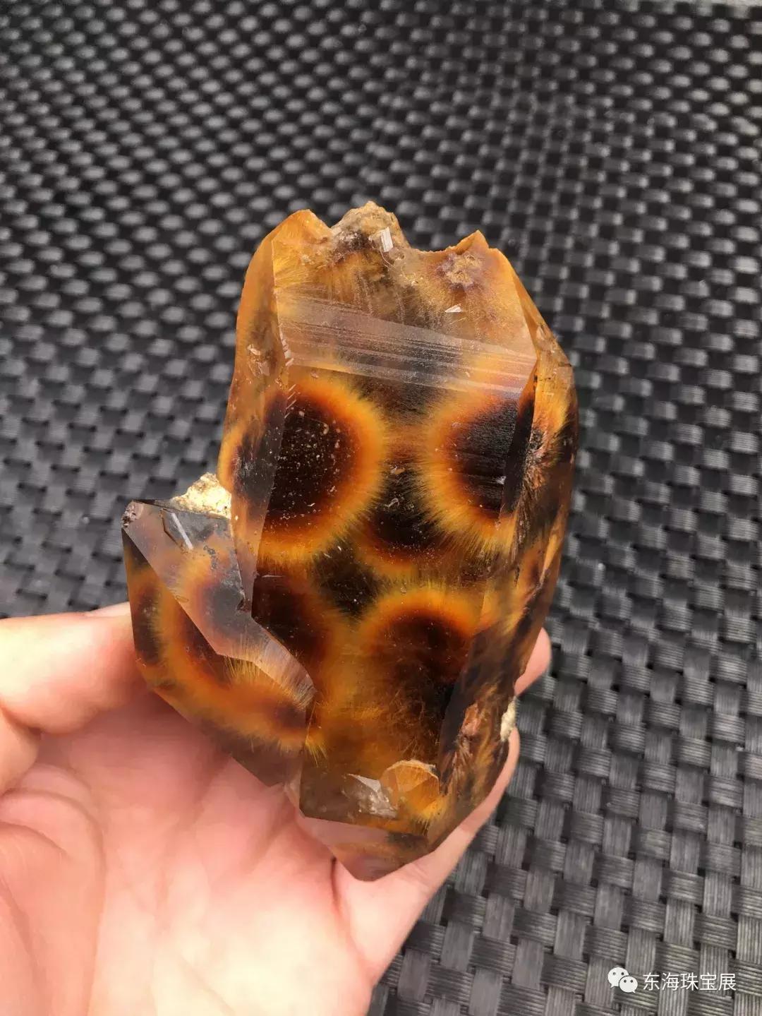 最好看的天然矿物,世界上最珍贵的矿物