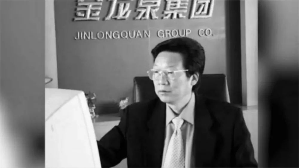 荆门的首富,白手起家创业超级富豪真实经历