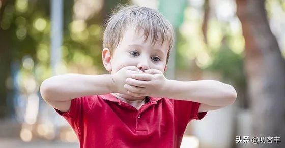 新冠肺炎有打嗝的症状吗,打嗝和冠心病有关系吗