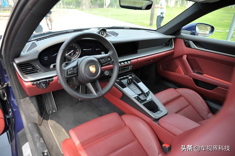 经典不息，革新不止！这才是我梦寐以求的全新保时捷911