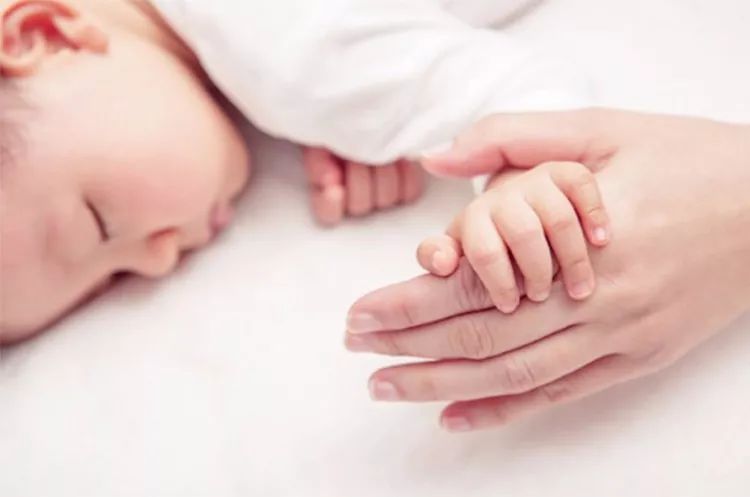 无痛分娩情景演示,无痛分娩麻醉科普动画