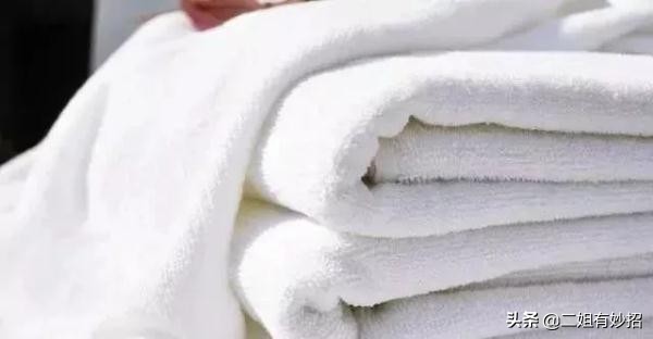 毛巾用久了变黑怎么洗白,毛巾怎么洗白小妙招