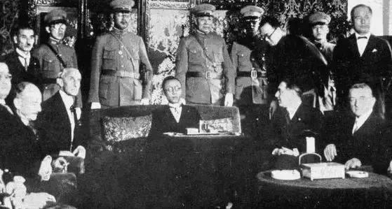 末代皇帝溥仪到底有多强大,溥仪为什么叫做马桶皇帝