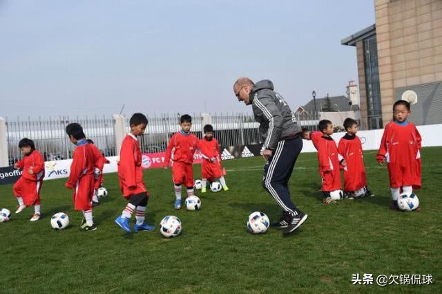 足球解说青训情况,央视解说中国足球青训现状