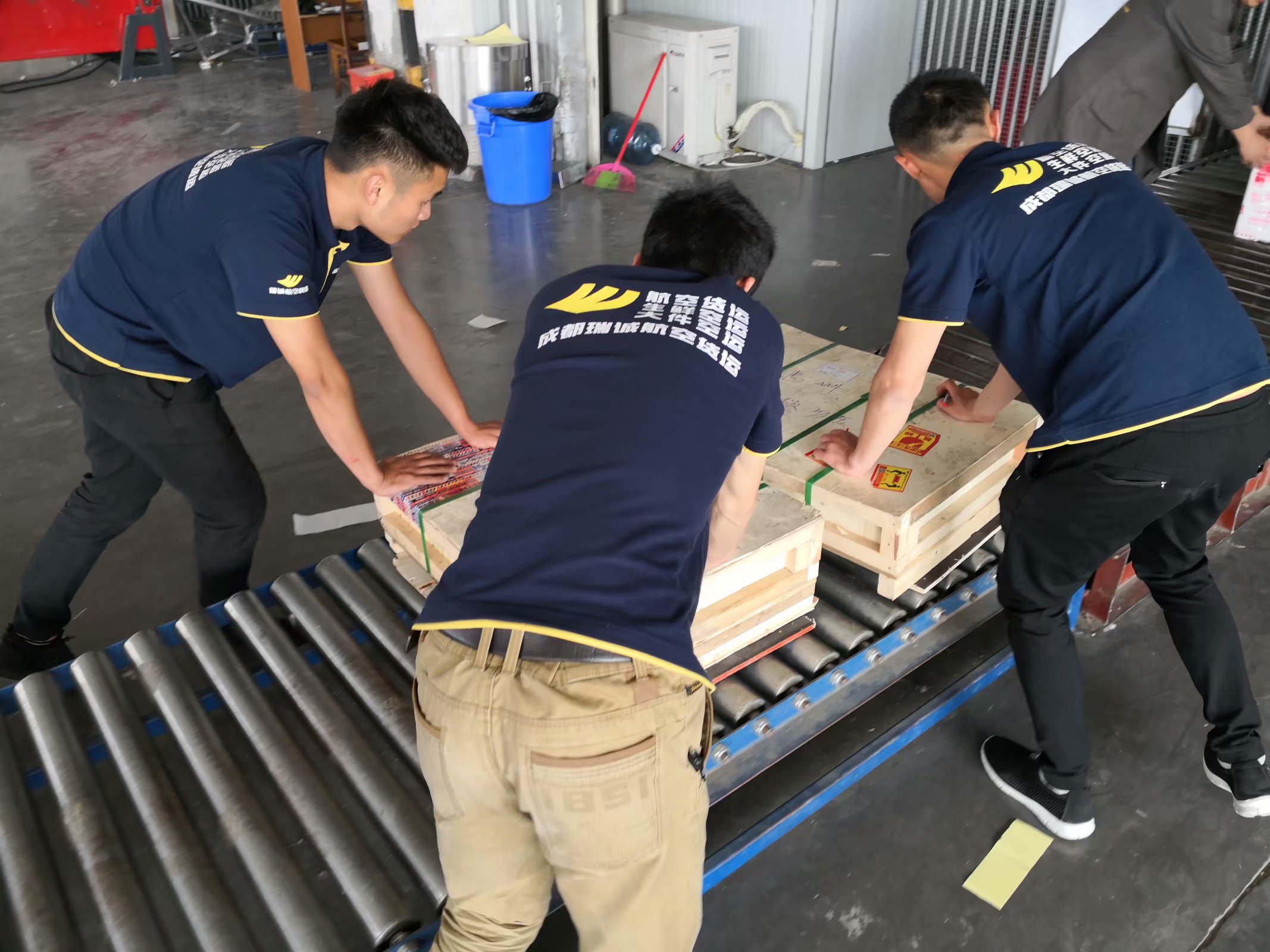 黄金海运物流,黄金空运流程