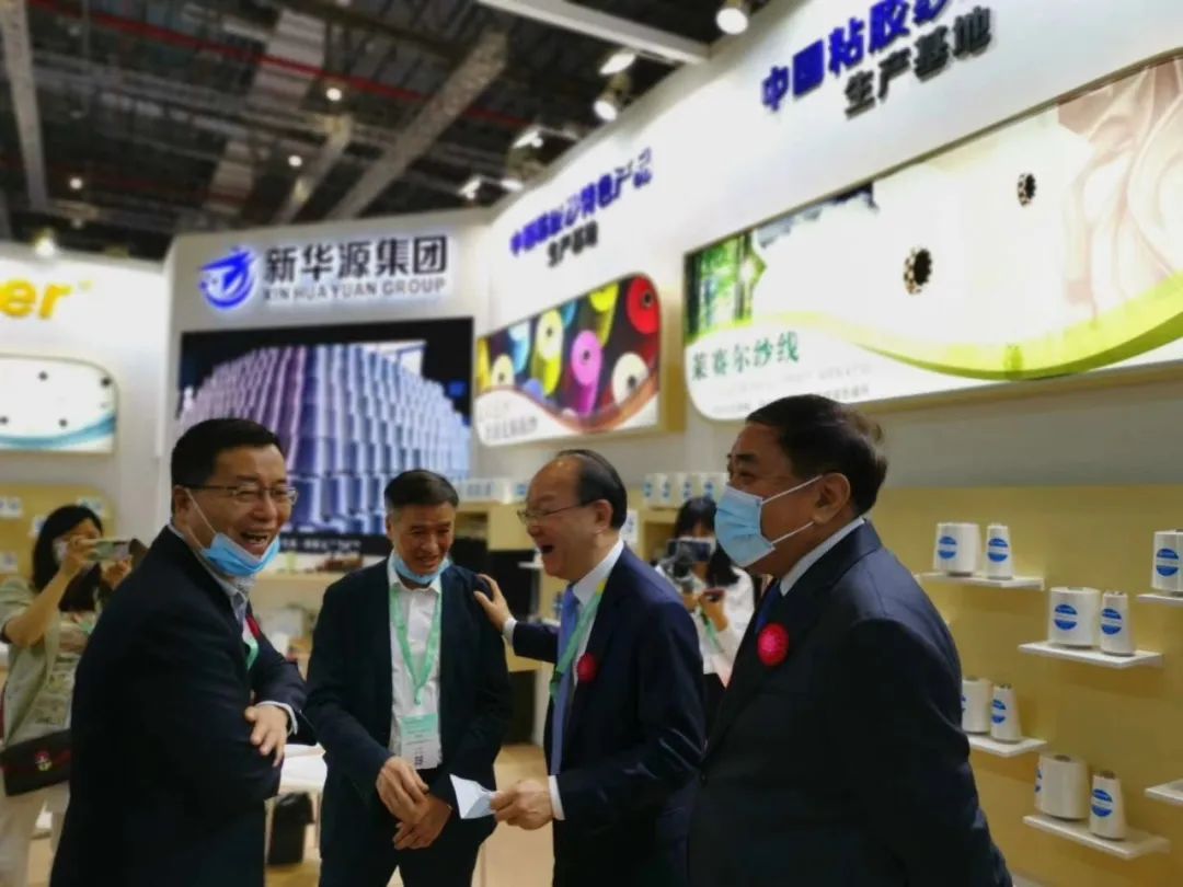 用产品刺破市场迷雾，新华源联手上下游企业“播种”行业新未来