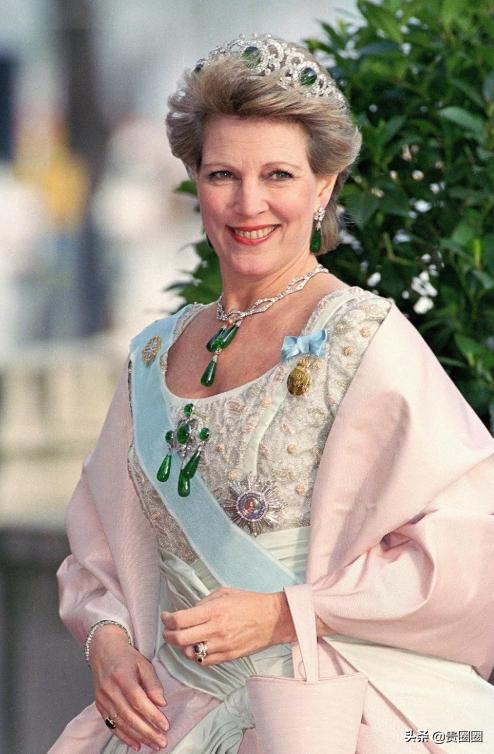 丹麦最美公主嫁给希腊国王,丹麦三美公主爱情故事