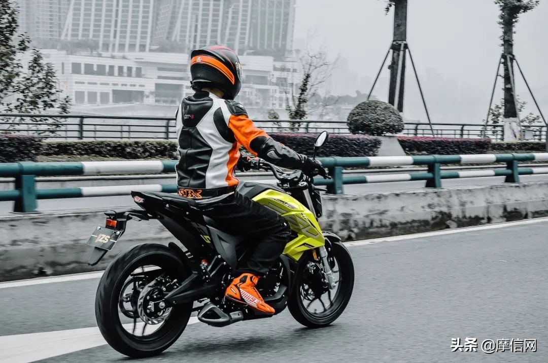 宗申250r跑车街车摩托车测评,宗申250r街车价格是多少