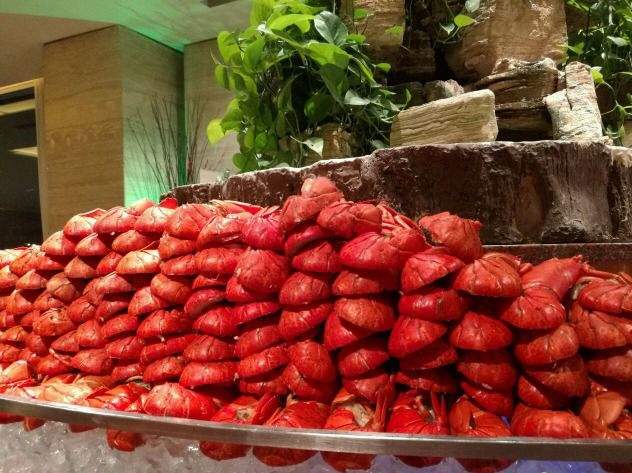 3家只有土豪才吃得起的中国自助餐,人均消费500元,网友:吃不起