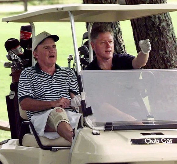 记得在我的墓碑上写“人民的杰克”