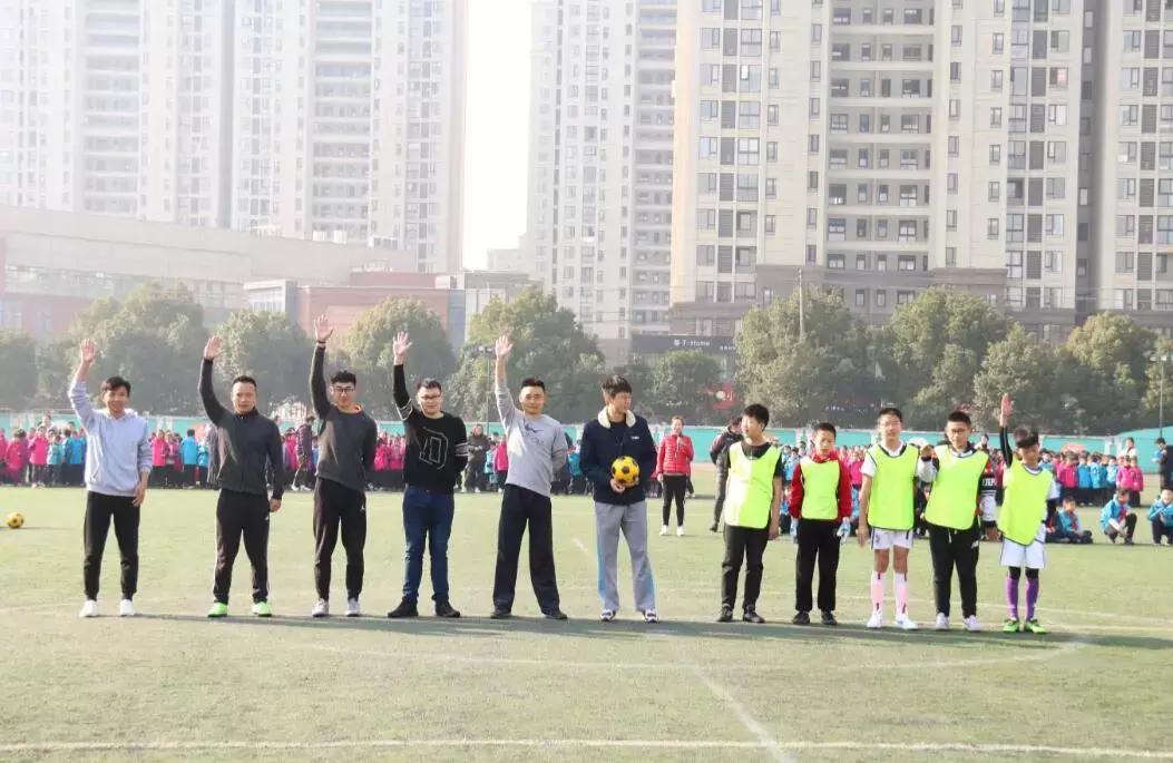 让人热血沸腾的足球场,激情球场