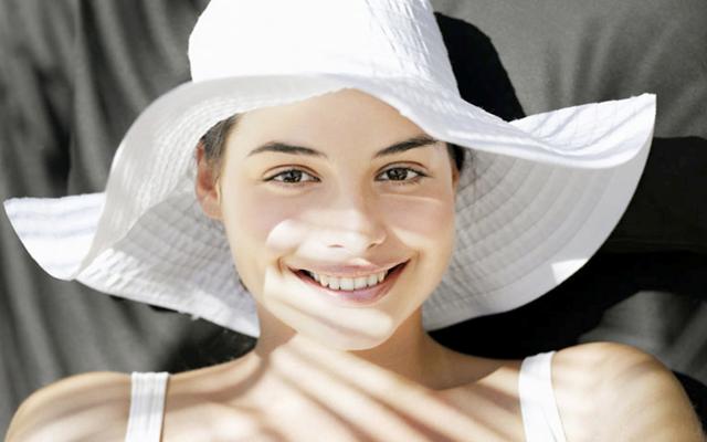 痘肌救星三步让你摆脱十年痘痘肌,明明才18岁为什么看起来像28岁