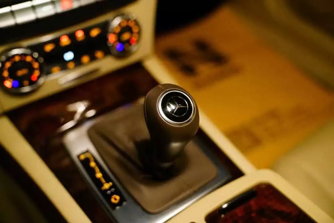 14万买奔驰C，6年只跑2万公里，收藏级