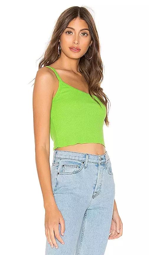 欧阳娜娜黄褐发色,2022年最流行显白的颜色