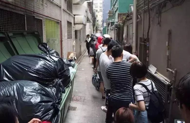 黄子华火吗,黄子华火了吗