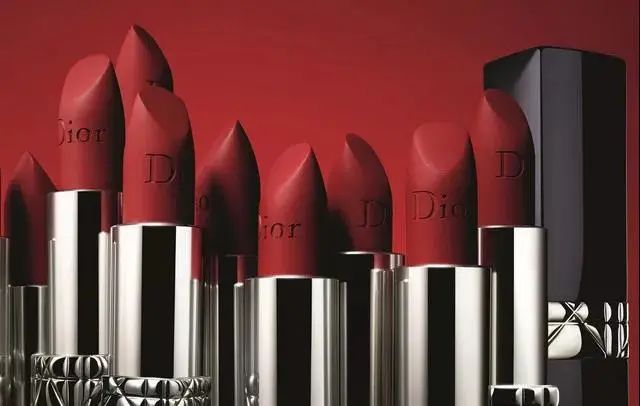 过期的口红怎么用不浪费,口红过期了能怎么玩