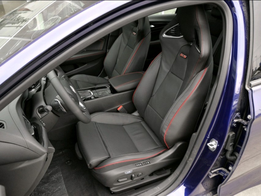 买君威送什么东西合适,买君威gs送什么