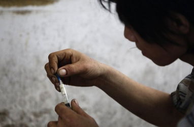 牛萌萌发布回应吸毒事件,牛萌萌吸毒假新闻