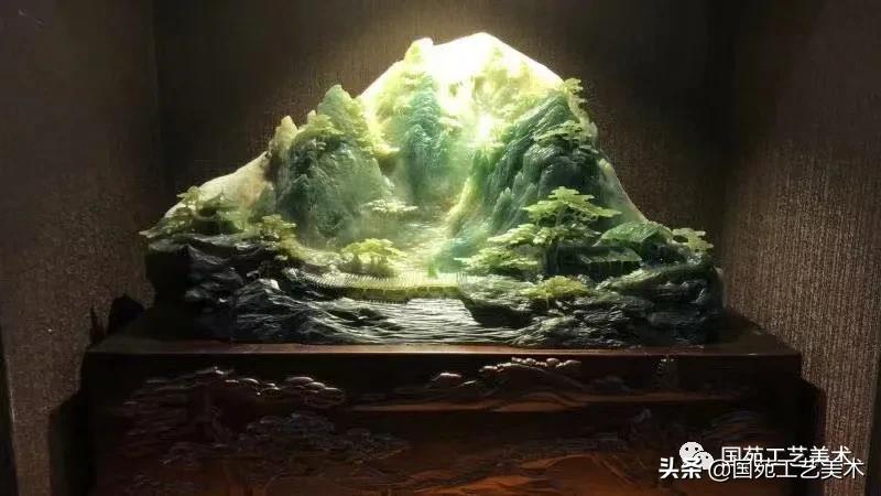 岫岩玉都有帝王玉吗,最好的岫岩玉长什么样子