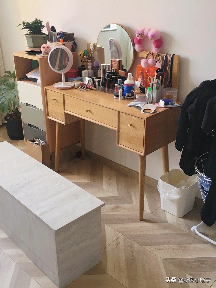 她家房子装修风格,她家装修很简单