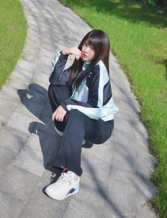 骆歆lol二台跳舞,lpl主持人骆歆采访clid视频