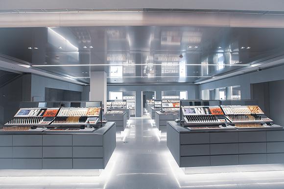 不赚钱的潮牌,不挣钱的创业产品