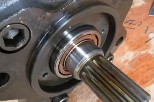 挖掘机修理有前途吗要学多久,学挖掘机去哪学最好