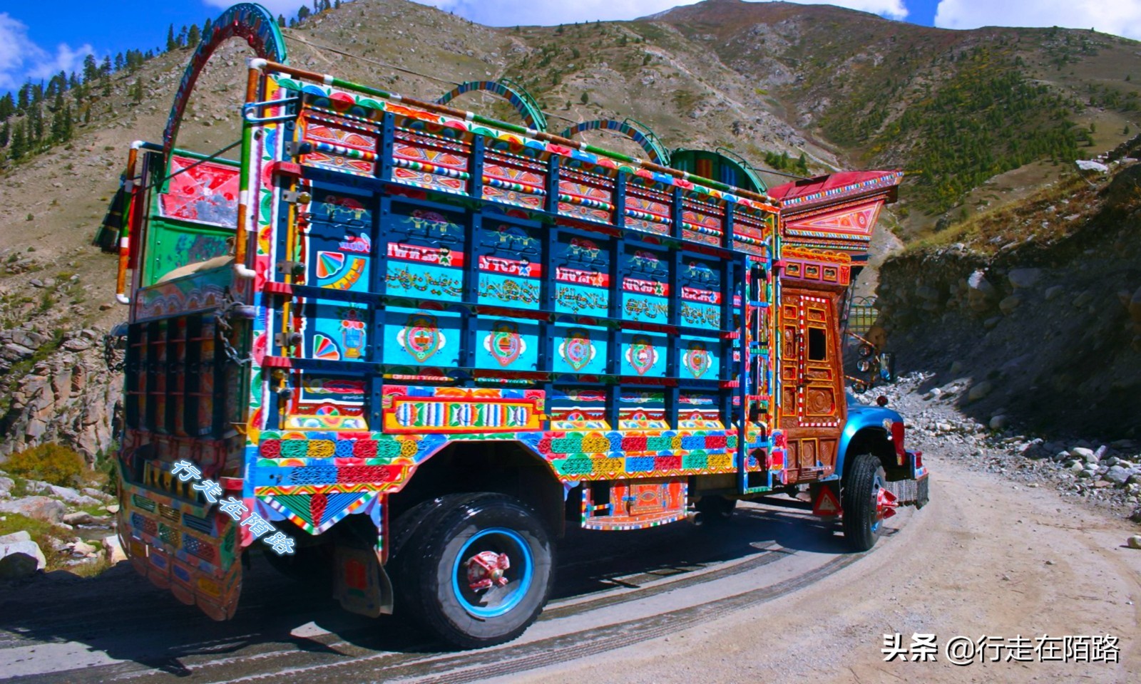 亚洲最封闭村庄：快递三个月才能到手，女人养家一个顶仨