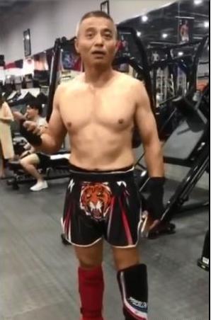 邓勇和张麒比赛后续,武林高手碰瓷完整版