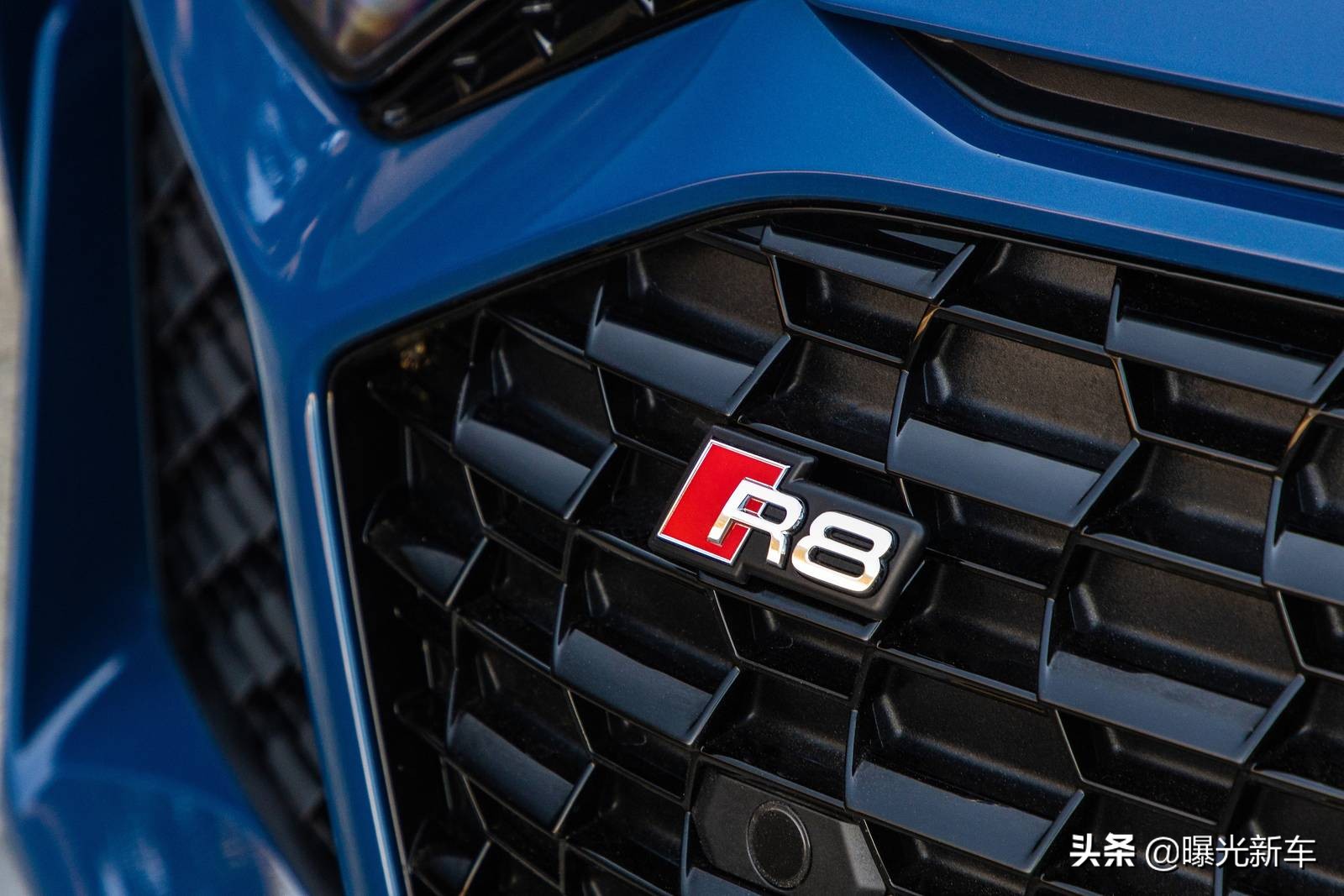 奥迪敞篷车r8多少钱,奥迪r8spyder