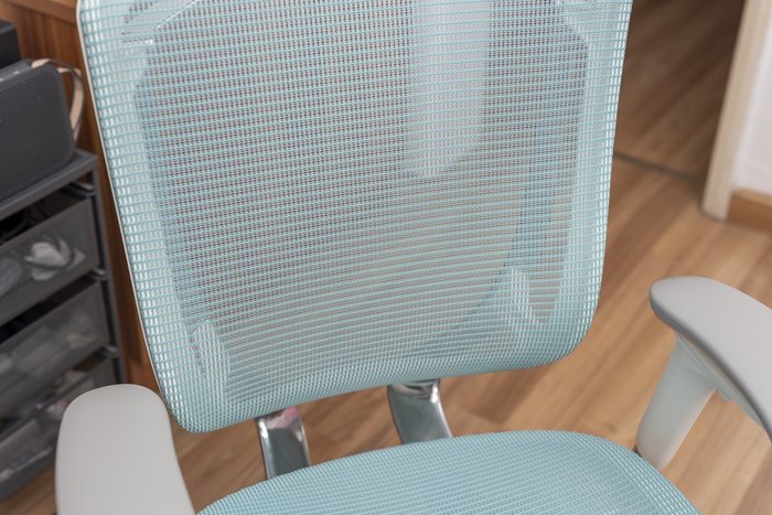 这把“无间道”椅凭什么敢卖到过万冈村Contessa2代